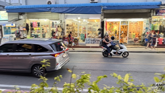 11 Thailand Mopedkunde 012